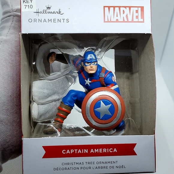 Hallmark Marvel's Captain America Keepsake Christmas Tree Ornament - Picture 4 of 15